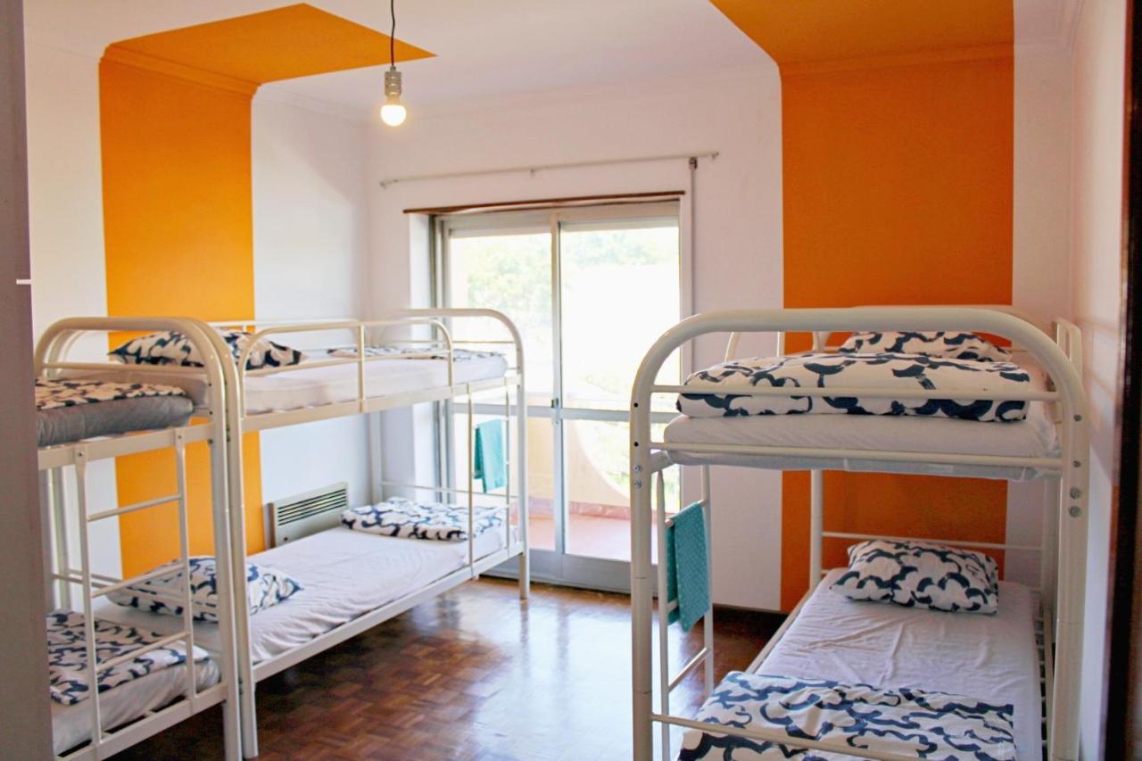 Cama en habitación compartida mixta de 6 camas